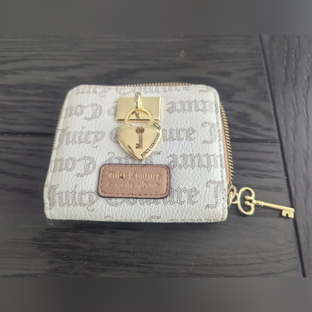 Juicy Couture white and brown zip wallet